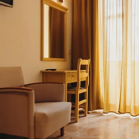 Serrete Hotel 3*